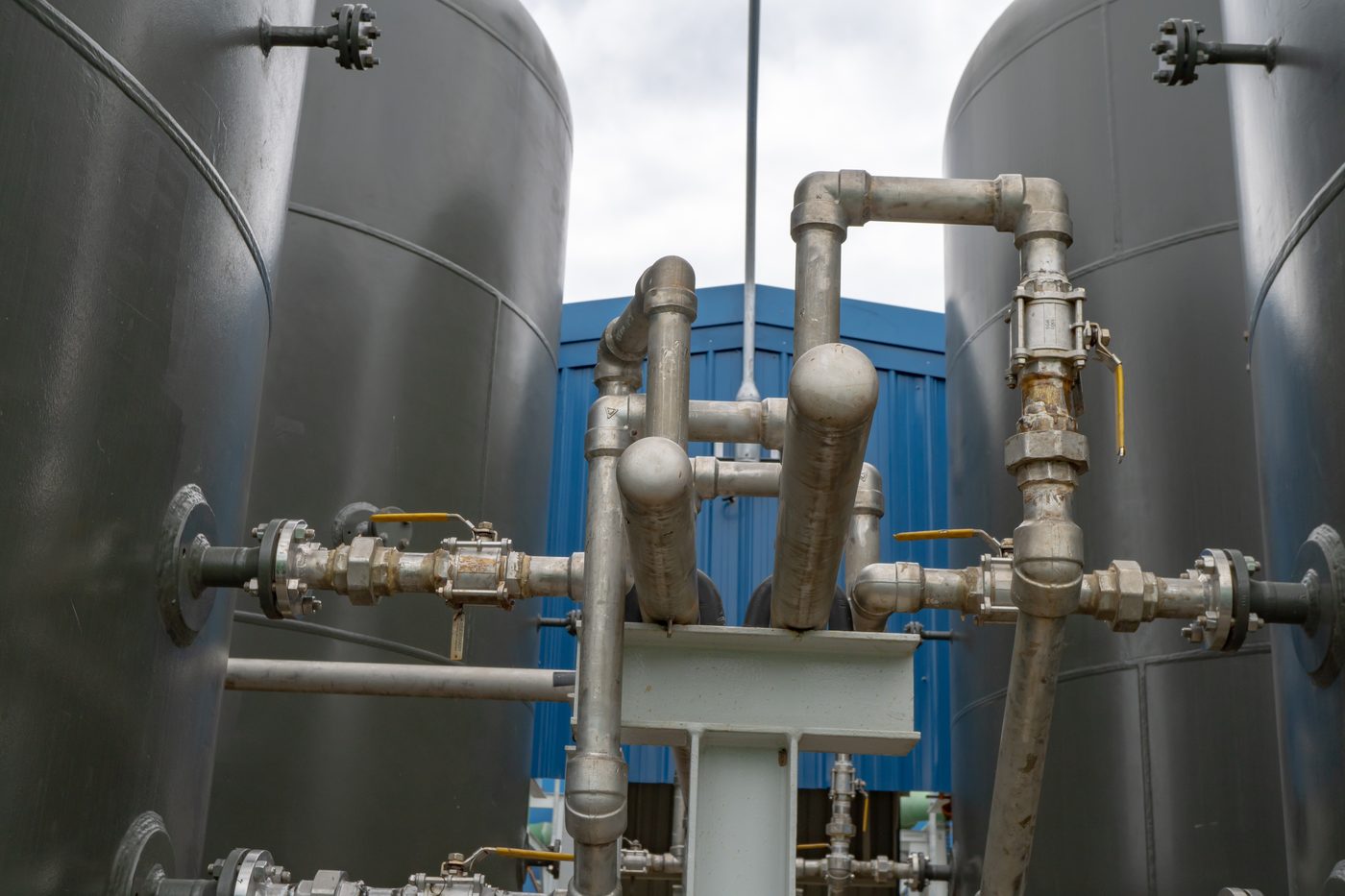 Industrial solar microgrid